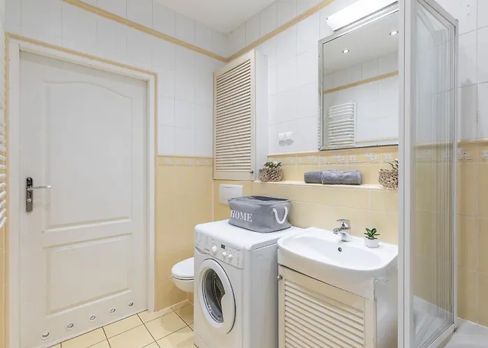 شقة Superapart Powstancow Slaskich 106d - Komfortowe Bemowo وارسو